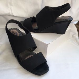 LifeStride Memory Foam Microfiber Wedge Sandals